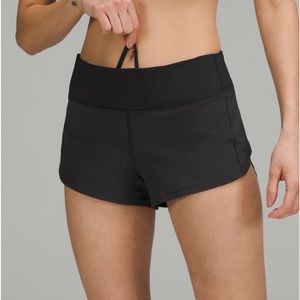 black lululemon speed up shorts 2.5” SIZE 2